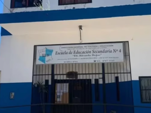 Violencia escolar: una alumna apuñaló a un compañero frente a una escuela de San Martín