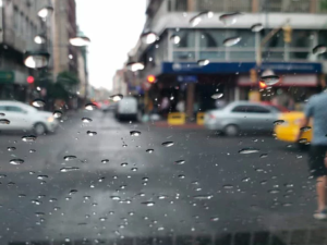 Tiempo en la ciudad: prevén lluvias, viento sur y descenso de temperatura