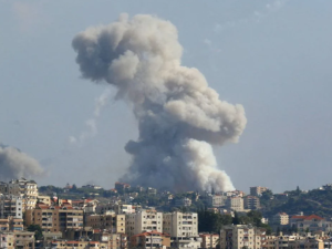 Israel lanza nuevos bombardeos en Líbano y pone en riesgo el alto el fuego
