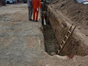 Cruz del Eje: avanza la obra de saneamiento que beneficia a 34.600 vecinos