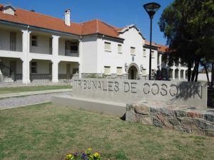 Detienen a un profesor de educación física en Cosquín por abuso sexual infantil