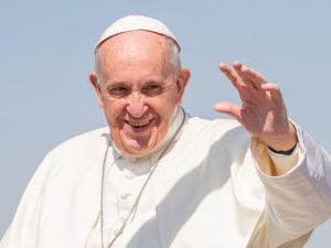 El Vaticano homenajea al papa Francisco a un año de su fallecimiento con una misa