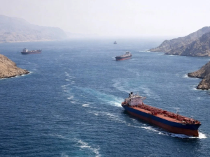 Irán bloqueó el estrecho de Ormuz tras los ataques de Israel en Líbano