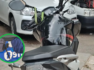 Lo retuvieron tras robar un celular: la moto en la que huía era buscada por la Justicia