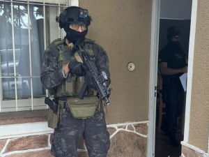 Narcomenudista detenida por la PFA tras allanamiento en Villa María