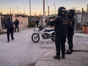 Terror en Villa La Maternidad: dispararon contra una casa con seis niños adentro