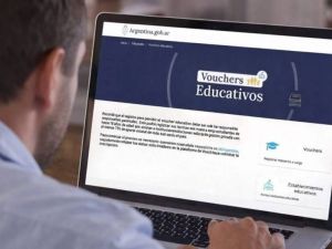 Voucher educativo: qué es, quiénes lo reciben y cómo solicitarlo