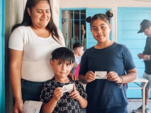 El Registro Civil visita escuelas para simplificar los trámites de niños y niñas
