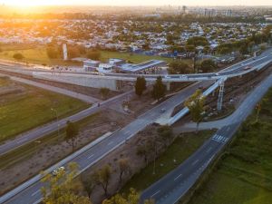 Llaryora inauguró el altonivel de Valle Escondido y agiliza el tránsito en Córdoba