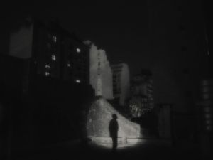 Jueves de película: vuelve “La noche está marchándose ya” a la pantalla