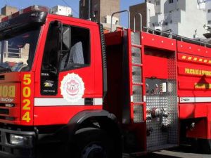 Controlan un principio de incendio en un edificio de Nueva Córdoba