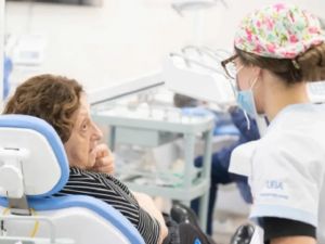 Odontólogos cordobeses alertan por demoras en pagos de PAMI y aranceles desactualizados