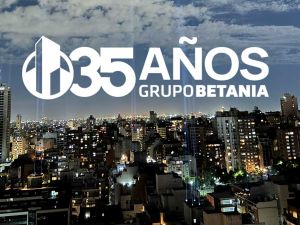 ¿Qué significaron los 35 haces de luz que sorprendieron anoche a Córdoba?