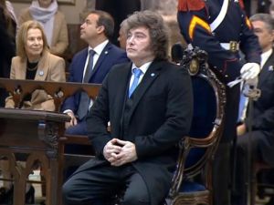 La Iglesia pidió diálogo y criticó la polarización en el Tedeum del 25 de Mayo con Milei presente