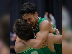 Atenas venció a Argentino de Junín con un triple agónico de Manuel Buendía