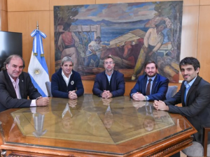Caputo remarcó que el mercado de capitales es clave para sostener el crecimiento