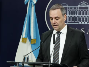Caso Adorni: la Justicia pidió documentos sobre contratos ligados a su esposa