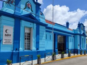 Detuvieron a un hombre en Deán Funes por agredir brutalmente a su pareja