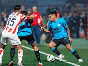 Belgrano venció a Unión en Alberdi y se metió en semifinales del Torneo Apertura