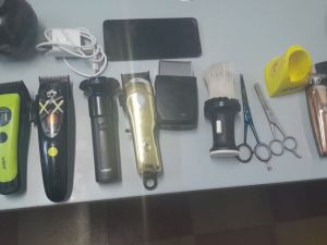 Jesús María: atrapan a un adolescente que robaba máquinas y herramientas de una peluquería