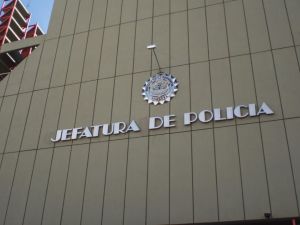 Escándalo en el Kempes: apartan a un jefe policial por violencia de género