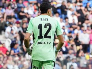 Leandro Brey sin lesión grave: el arquero de Boca podría atajar ante Huracán