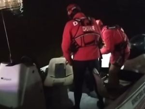 Rescataron a una mujer que nadaba en el lago de Embalse durante la madrugada