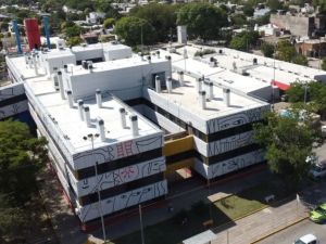 Una niña de 12 años lucha por su vida tras ser atropellada frente a su escuela en Córdoba