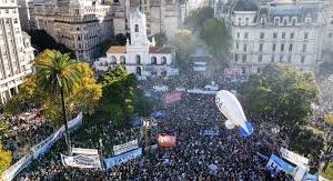 Marcha Federal Universitaria: convocan a una nueva movilización en todo el país por financiamiento y salarios