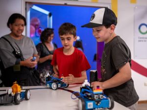 Convocan a instituciones educativas a desarrollar proyectos curriculares en las Tecnotecas municipales