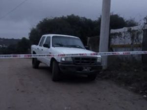 Tragedia en Tanti: un motociclista de 58 años murió tras chocar contra una camioneta