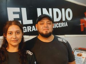 “El Indio es mi único héroe”: la historia del carnicero cordobés que convirtió su fanatismo en un homenaje permanente