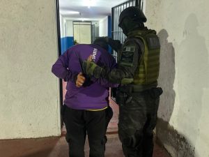 Desbarataron una banda narco en Cruz del Eje y detuvieron a tres sospechosos