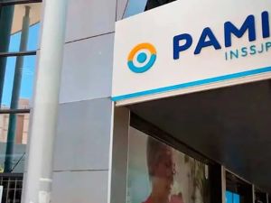 Médicos y odontólogos de PAMI realizan un paro de 72 horas en Córdoba por recortes en sus ingresos