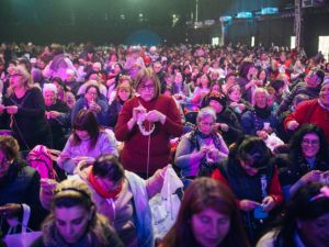 “Un Abrigo al Corazón”: Córdoba vuelve a tejer solidaridad en una nueva edición