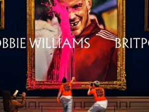 Robbie Williams lanzó su nuevo disco “BRITPOP” y celebra la vuelta del género que lo llevó a la fama