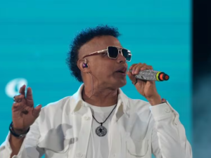 Jean Carlos sufrió una descompensación en su recital en Tanti y fue hospitalizado