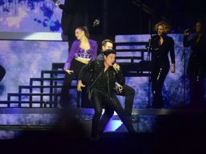 Chayanne deslumbró en Córdoba con un show histórico ante un estadio repleto