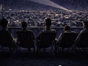 Cine y vino en la terraza: la propuesta gratuita para las noches de Córdoba