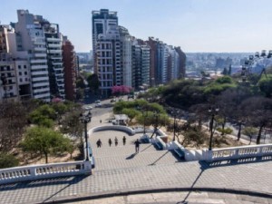 Clima en Córdoba hoy: máxima de 35 °C y alerta por tormentas aisladas para este martes