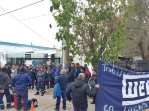Empleados denuncian despidos arbitrarios y falta de diálogo en una metalúrgica de Córdoba