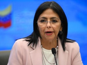 La vicepresidenta de Venezuela expresó que “si quieren petróleo, lo tienen que pagar”