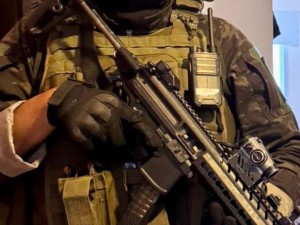 Córdoba: Detuvieron a una mujer en B° Alberdi tras un allanamiento antidrogas