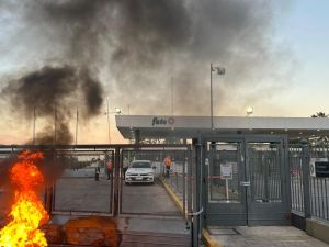 El Gobierno suspendió por 15 días los despidos en Fate y abrió una negociación urgente