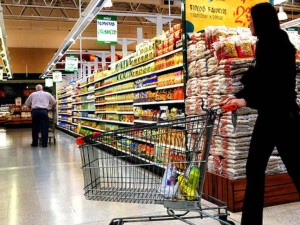 La canasta alimentaria en Córdoba subió 35,7% en 2025 impulsada por las carnes