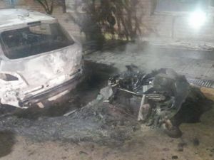 Madrugada de fuego en Alberdi: bomberos extinguieron incendios en varios contenedores