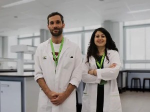 Detectar el alzhéimer con un pinchazo en el dedo: el avance que podría cambiar el diagnóstico