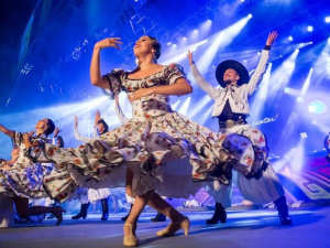 66° Festival Nacional de Folklore de Cosquín 2026: arranca este sábado con récord de venta de entradas y una noche agotada