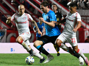 Belgrano empató sin goles ante Argentinos Juniors en La Paternal