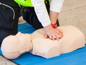 Capacitación en RCP: cursos gratuitos que preparan a la comunidad para salvar vidas